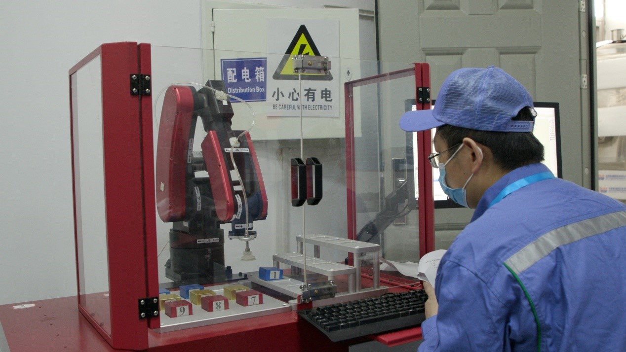 1619598628408005643.jpg 1619598628408005643.jpg