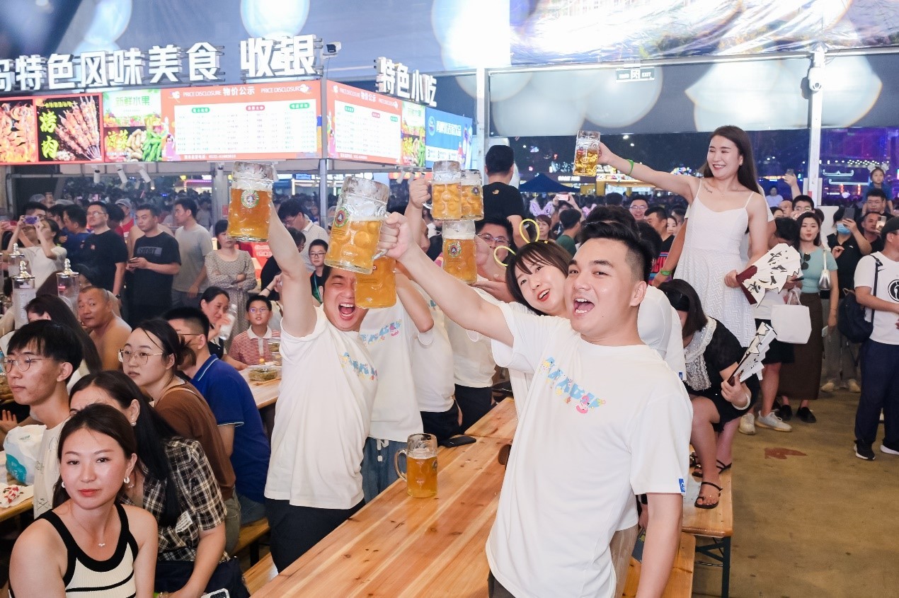 1689408680710042291.jpg 1689408680710042291.jpg